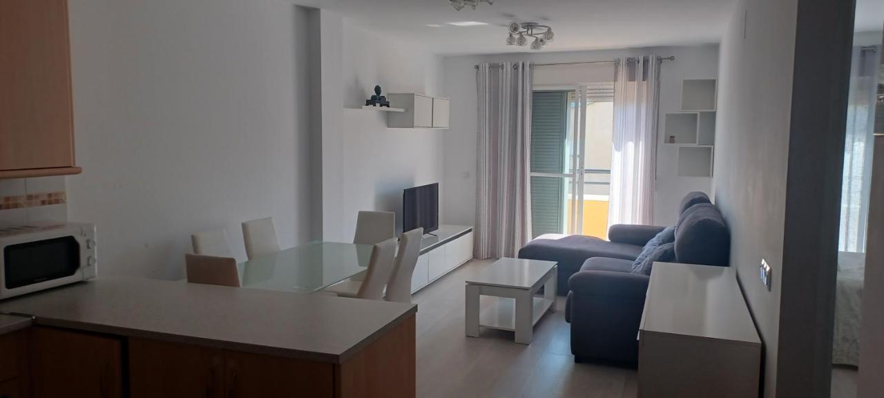 Апартаменты Apartamento Rosales Лос-Гальярдос Экстерьер фото